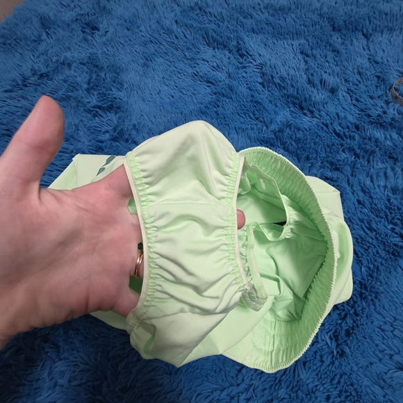 Nike One Swoosh HBR Mid-Rise Brief-Lined Shorts - Women's Size Medium - Picture 6 of 9